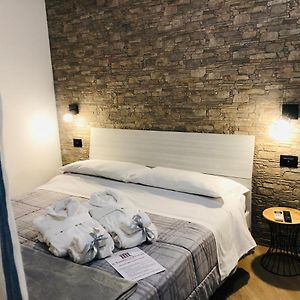 Camera con letto king size